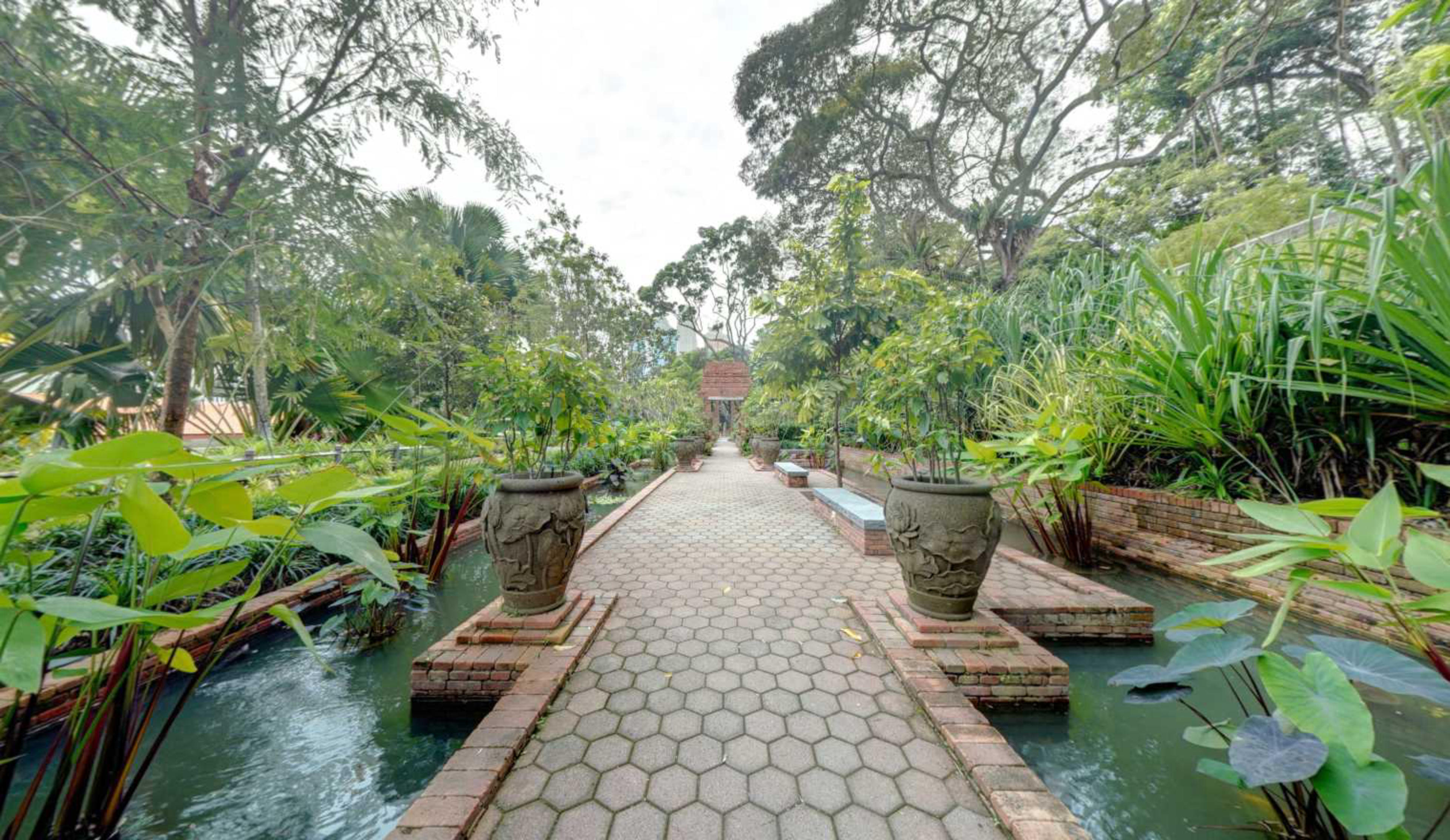 Sang Nila Utama Garden, Fort Canning Park, Singapore virtual tour preview