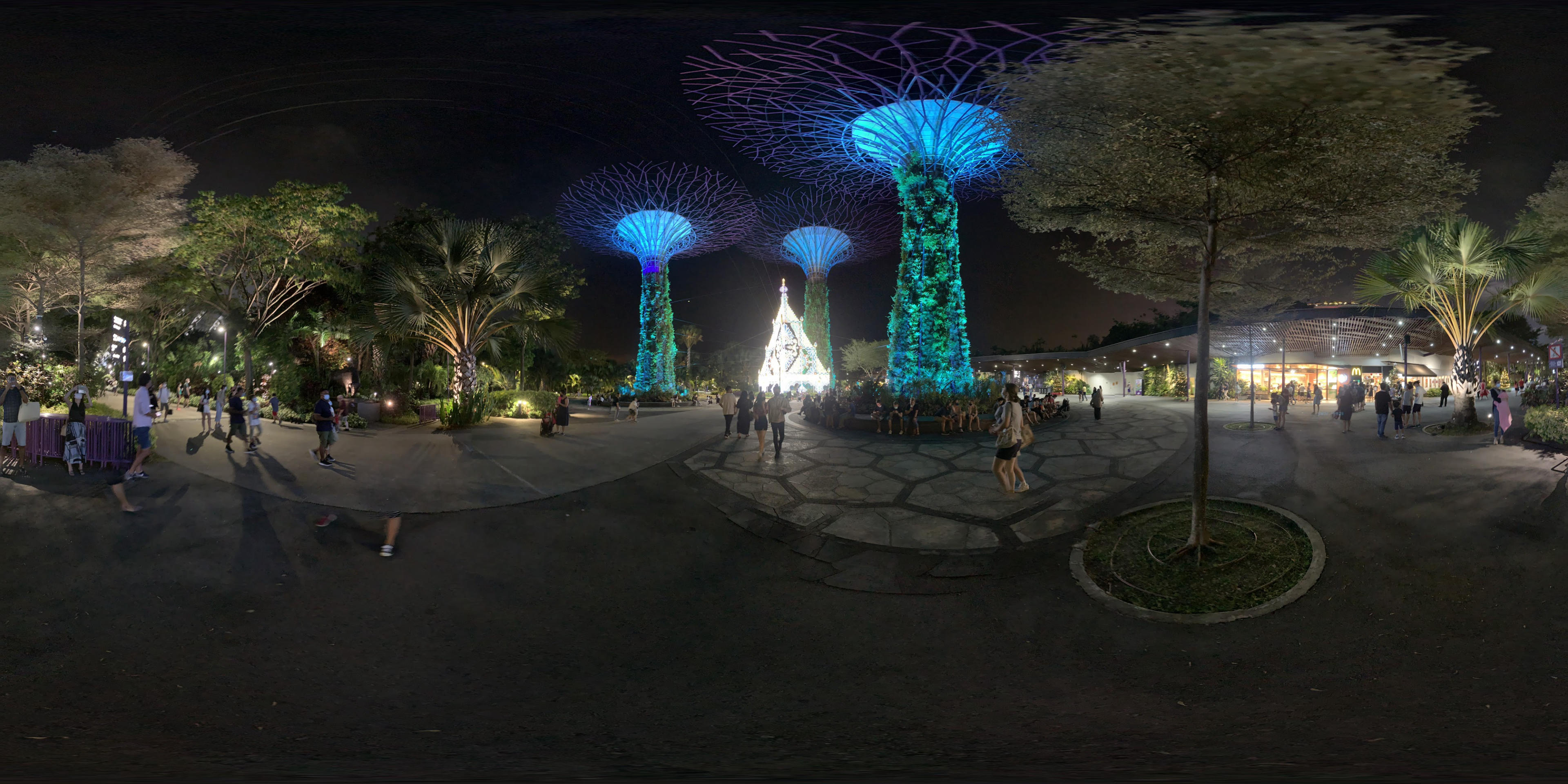 McDonald's Gardens By The Bay virtual tour preview