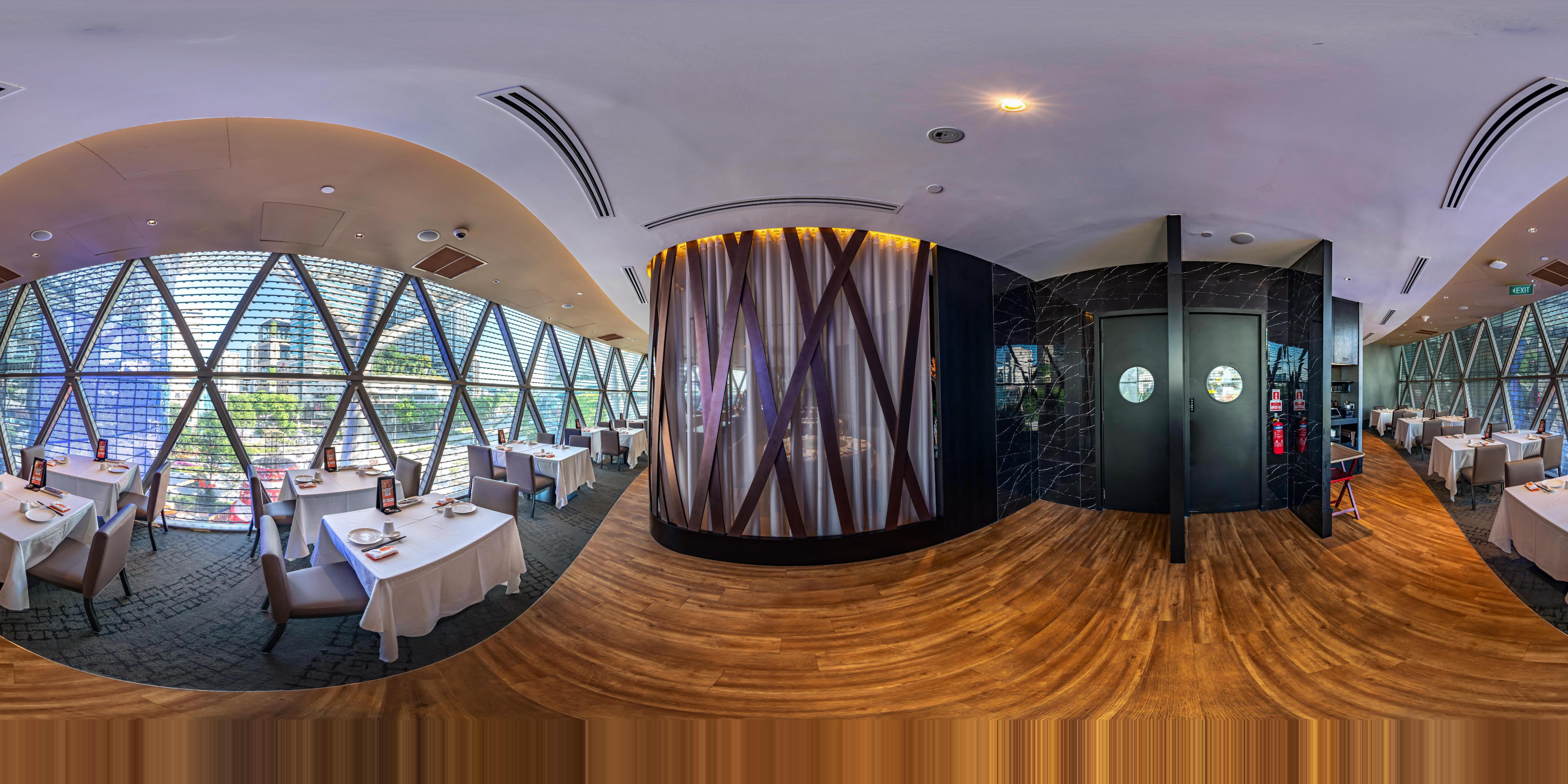 JUMBO Seafood - ION Orchard virtual tour preview